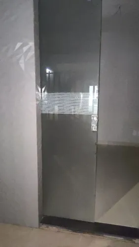 PORTA DE CORRER COM TRILHO