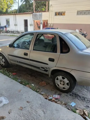 Chevrolet Corsa SED Class.spirit 1.0/1.0 Flexpower (álcool) 2005