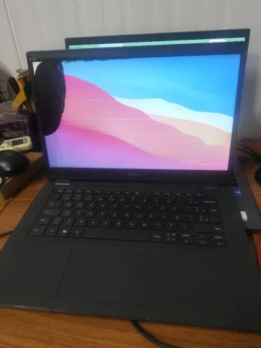Dell Inspiron 3501 i3 10°Gen / 16GB Ram