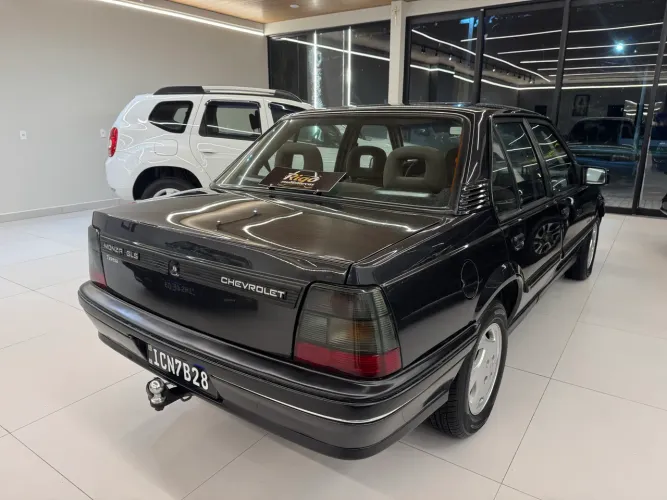 Chevrolet Monza GLS/ Hi-tech 2.0 EFI 2P E 4P 1995