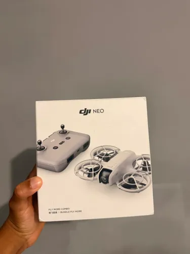 DJI neo