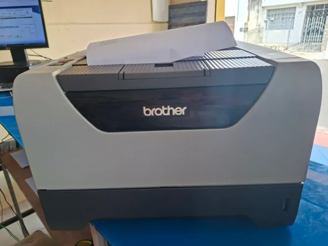 Brother HL 5350 DN