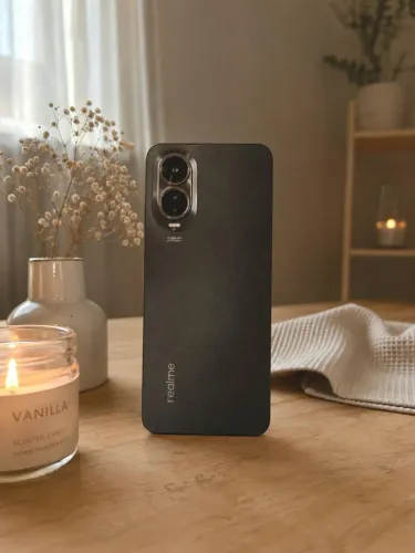 ? Realme C67 256GB - Estado de Novo - Sem Riscos e Sem Detalhes