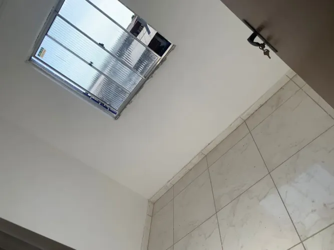 Casa 2 quartos 650$ com água e luz