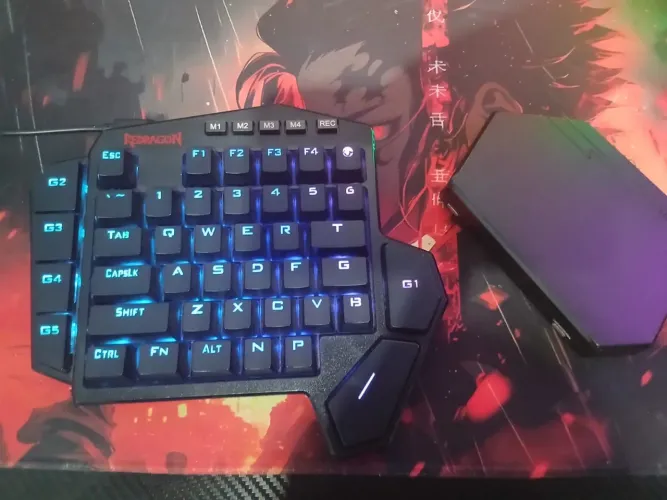 Teclado gamer Redragon