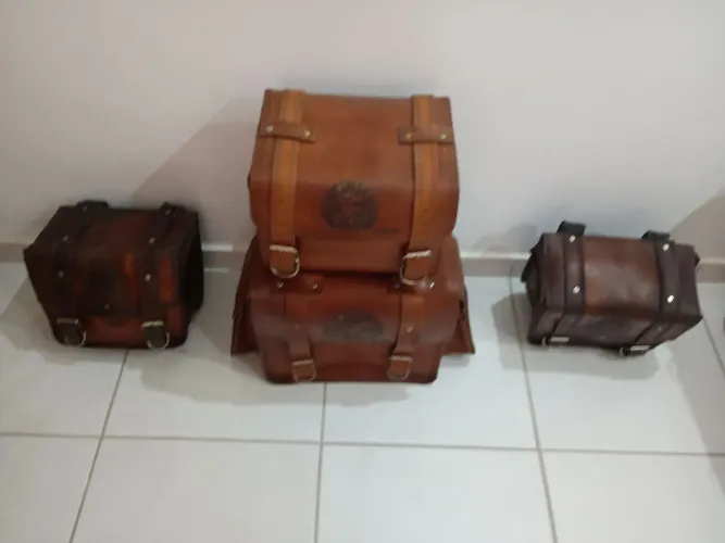 Alforges Charruas e bolsas para viagem