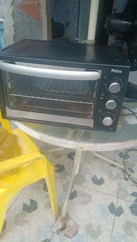 Forno muito bom usado funcionando tudo assar tudo