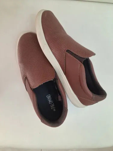 Sapatenis em couro n 31 marca Palomino 