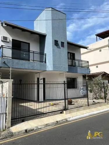 Sobrado com 4 dormitórios à venda, 150 m² por R$ 1.700.000,00 - Estados - Balneário Cambor