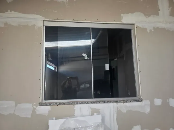 Janela blindex 120x1mt 200 reais *