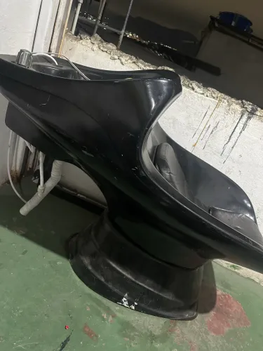Vende-se lavatório-água quente