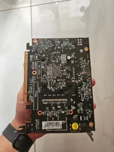 Placa vídeo AMD RX 6500 XT 4gb ddr6 perfeito estado funcionando perfeitamente