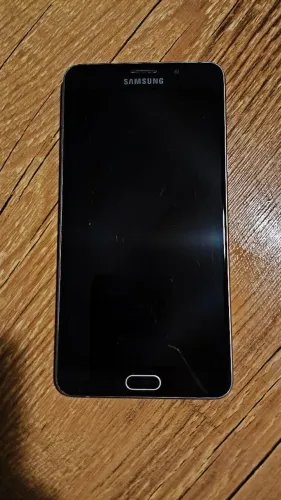 Samsung Galaxy A9 (2016) com defeito.