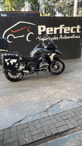 BMW 1250 Triple Black kit baixo 