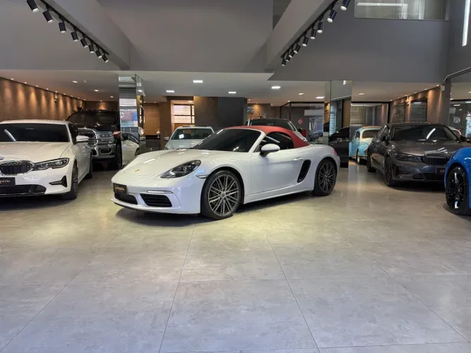Porsche 718 Boxster 2.0 300cv 2024