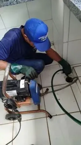 Desentupidora Serviço Rápido 81?9?9818?5136?9