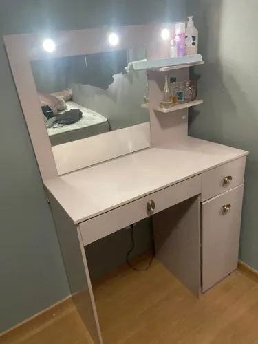 Vendo Penteadeira camarim