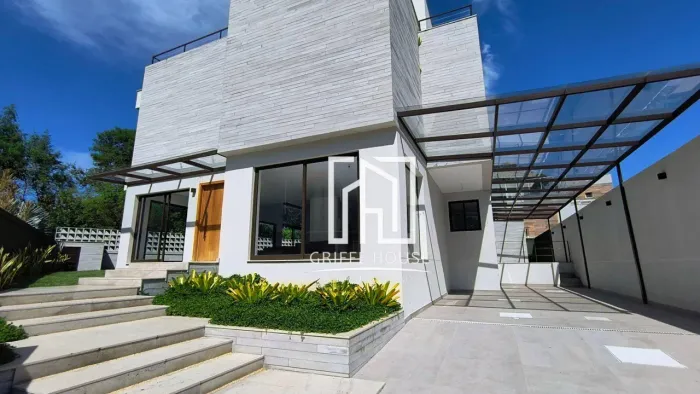 CONDOMÍNIO DISEGNO CASAS BUTIQUE - CASA TRIPLEX CONTENPORÂNEA, PRIMEIRA OCUPAÇÃO, À VENDA 