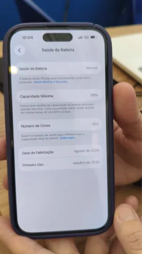 iPhone 15 semi novo
