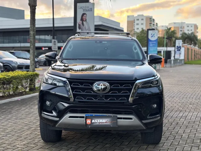 Toyota Hilux SW4 4X4 2.8 Diesel 2022