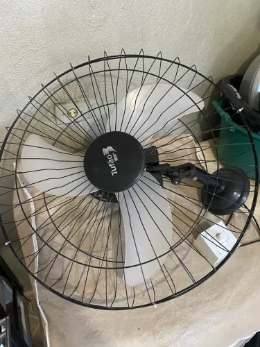 Ventilador tufao parede 220