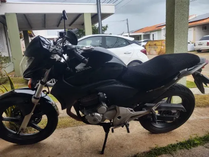 Moto CB 300 2010/2010