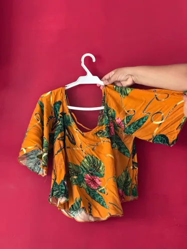 Blusas ciganinha
