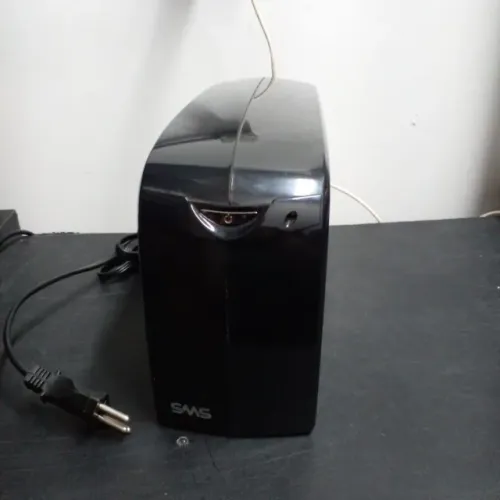 Nobreak SMS 600VA semi novo Com Bateria