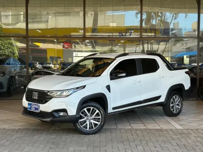 Fiat Strada Volcano 1.3 Flex 8V CD 2025