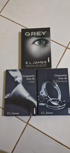 Vende-se livros