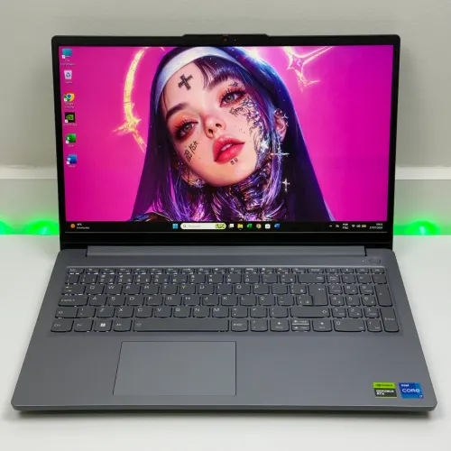 Notebook GAMER Lenovo LOQ: i7 12th | RTX 4050 | 16gb RAM | 512gb SSD | Tela Full HD 144Hz