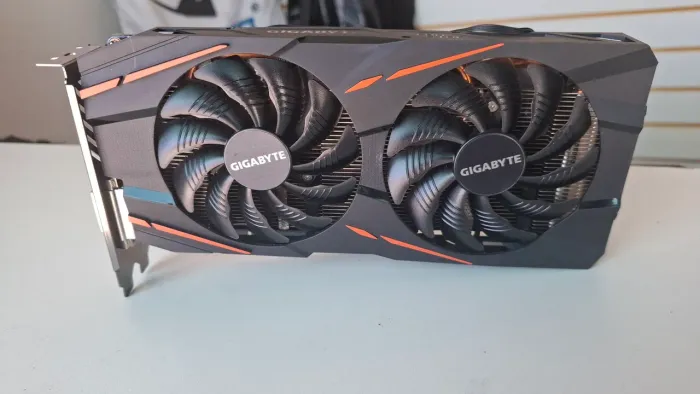Placa de vídeo RTX 570 4GB