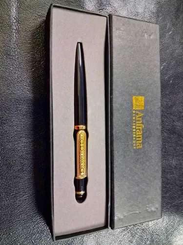 VENDO CANETA ANFRAMA DE TOLEDO, ESPANHA.