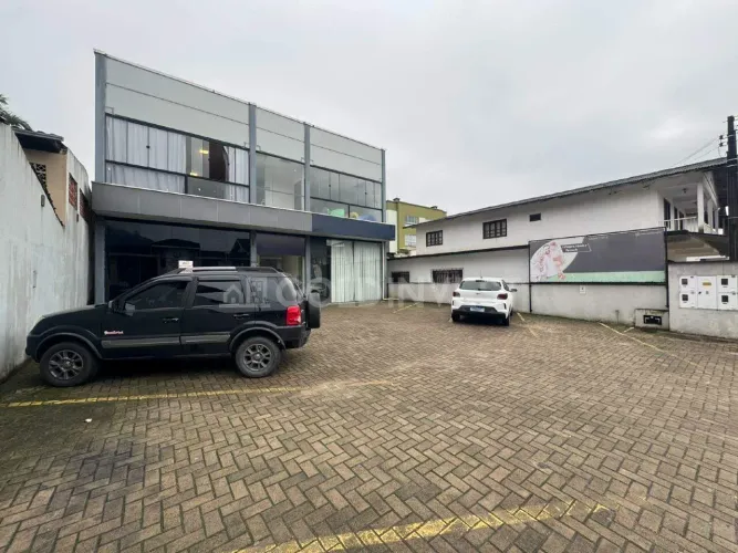 Sala comercial com 90m² no bairro Guarani!!!