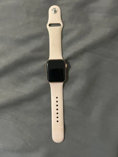 Apple Watch s 5