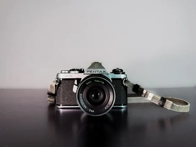 Pentax ME + lente Tokina RMC 35mm f/2.8 | Analógica | Vintage