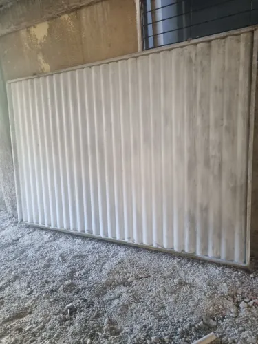 Portão de casa 3,20 x 210 altura Não entrego tem que buscar no local
