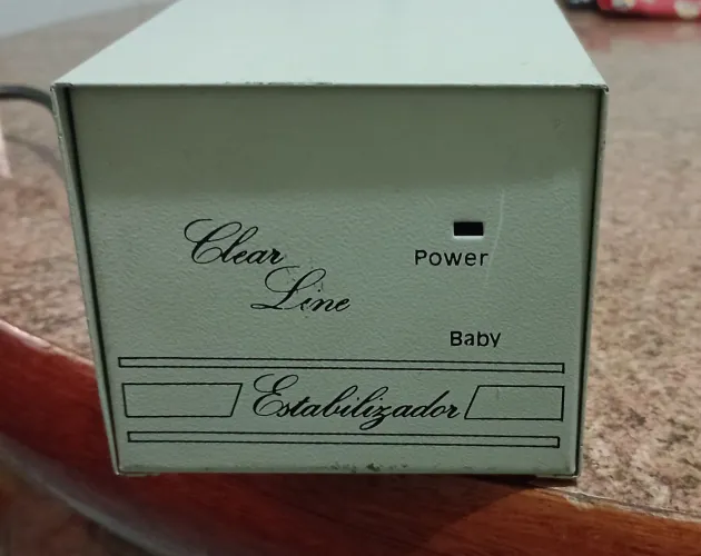 Estabilizador Clean Line Baby 110/220 para Aparelhos Eletrônicos, func. Perfeitamente. 