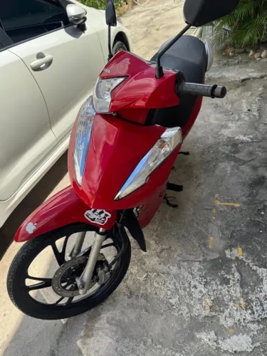 Vendo Honda biz 2023