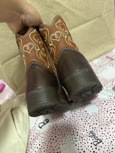 Bota infantil Tamanho 29