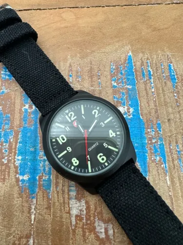 Relógio Suisse Classic quartz