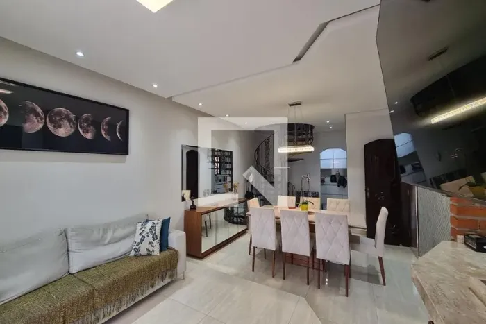Casa à Venda - Vila Califórnia, 4 Quartos, 270 m2