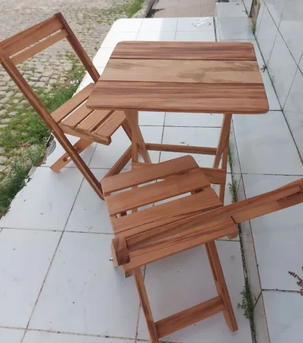 Mesa c cadeiras