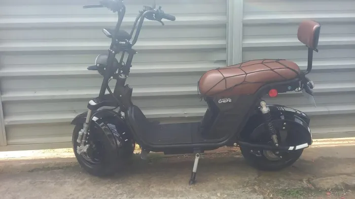 Scooter elétrica