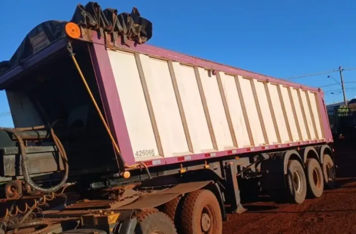 SEMI REBOQUE CARRETA DE EMPURRE BELTZ 3E 33M³