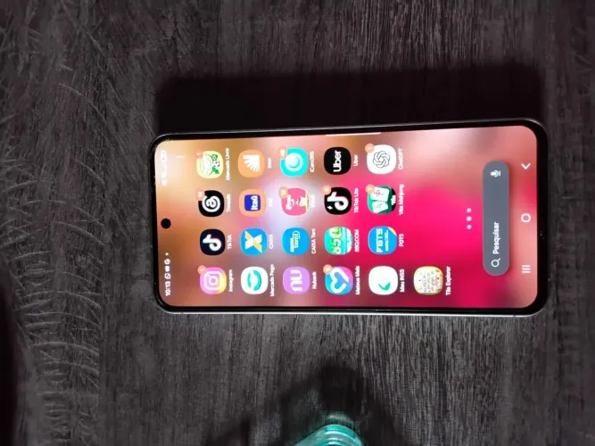 SAMSUNG S24