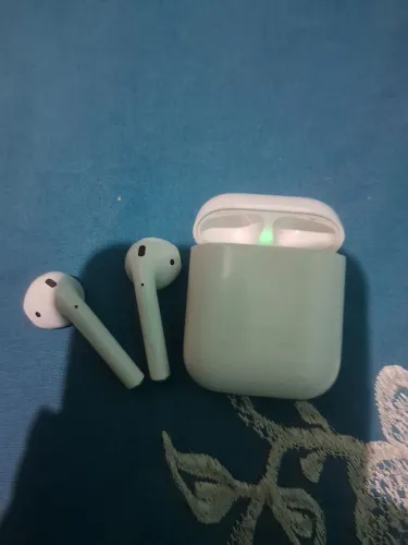 Air Pod Apple Seminovo em Bom Estado.