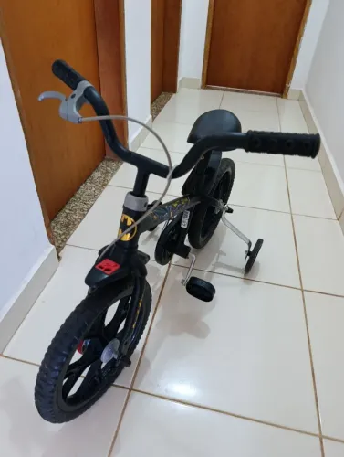 Bicicleta infantil Batman