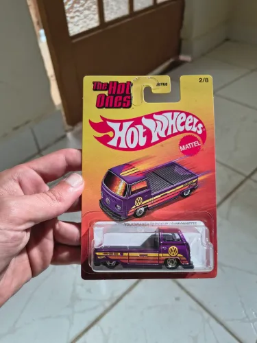 Miniatura Hot Wheels Volkswagen T2 Pickup - The Hot Ones