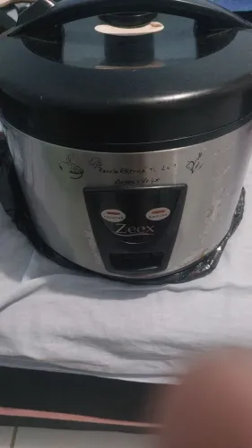 Vendo panela elétrica<br>Faz arroz,feijão